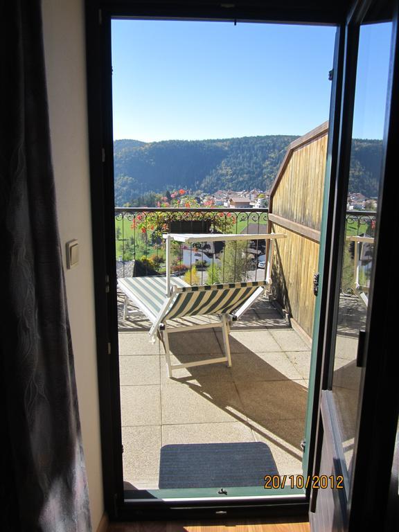 Gasthof Zum Roessl San Genesio Atesino Exteriör bild
